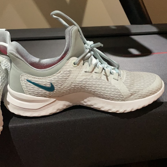 Nike Rival Running Shoes - Picture 2 of 5